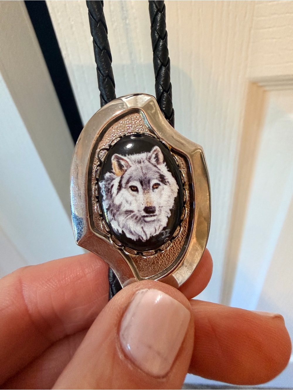 Vintage Black Leather Bolo Tie with Silver and White Wolf - Picture 2 of 8